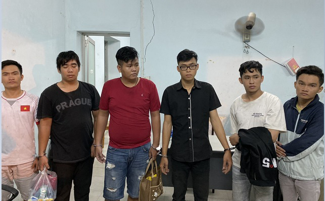 Bắt băng nhóm giả Cảnh sát hình sự gây ra hơn 20 vụ cướp tài sản ở vùng ven Sài Gòn