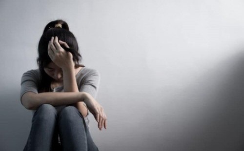 Vụ nữ sinh lớp 10 nghi bị 9 nam sinh hiếp dâm: Nạn nhân cấp cứu trong tình trạng bất tỉnh