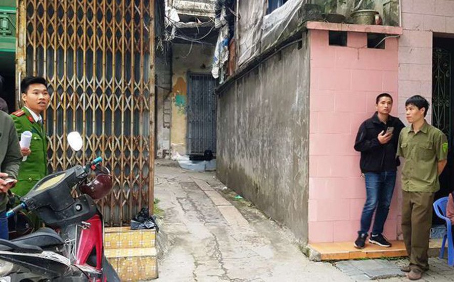 Tờ giấy để trong túi áo của thầy cúng truy sát gia đình hàng xóm ghi nguyên nhân mâu thuẫn