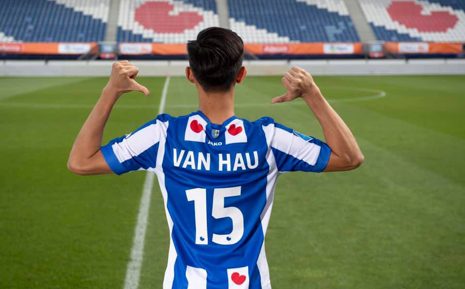 Sếp Heerenveen: Chúng tôi chọn Văn Hậu không phải để thu hút nhà tài trợ từ Việt Nam