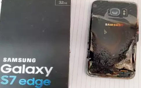 Galaxy S7 Edge tự bốc cháy, Samsung đổ lỗi cho người dùng