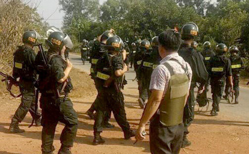 Thanh niên đi cùng nghi phạm nổ súng bắn chết 4 người ở Củ Chi ra đầu thú