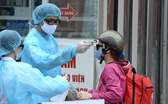 Bệnh nhân Covid-19 số 133 điều trị tai biến ở Bệnh viện Bạch Mai, được đưa về Lai Châu bằng xe cứu thương