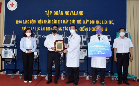 Novaland trao thiết bị y tế trị giá 10 tỷ đồng cho Bệnh viện 115