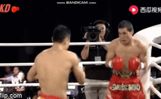 Tung cú đấm uy lực, đệ tử Thiếu Lâm hạ knock-out đối thủ chỉ sau 60 giây