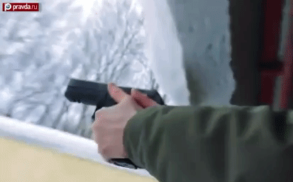 Nga chế tạo siêu súng ngắn bắn đạn 9mm &quot;cực độc&quot;: Có mặc giáp cũng như không