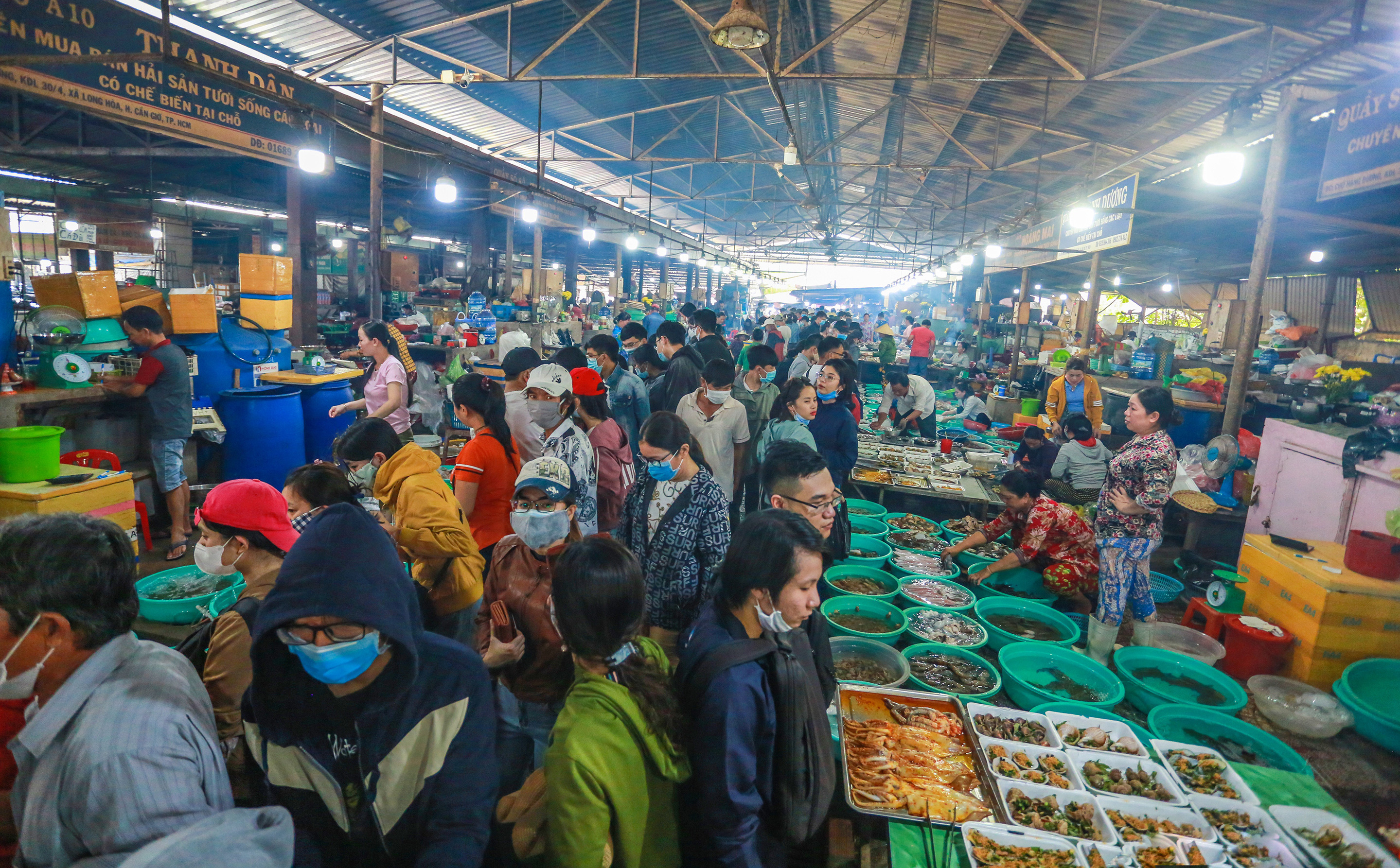 [ẢNH] Chợ hải sản Cần Giờ 