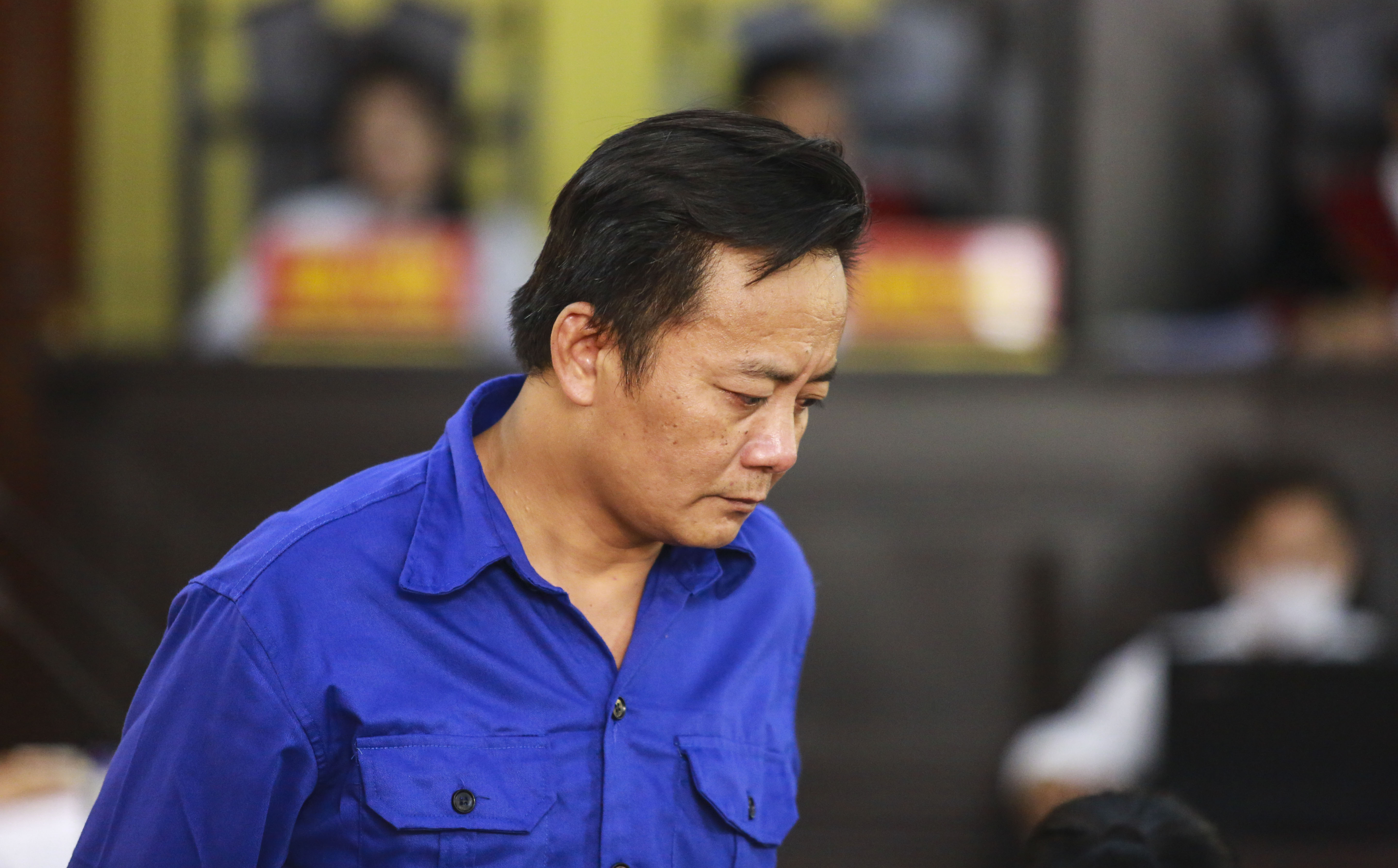 Xét xử gian lận thi cử tại Sơn La: Cựu phó phòng PA03 phủ nhận việc đưa hối lộ, nêu quan điểm tự bào chữa, gỡ tội