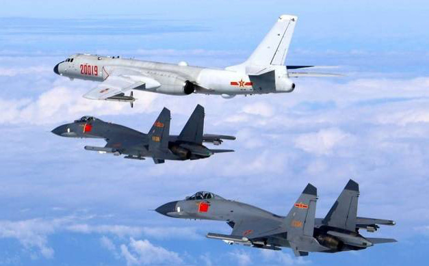 Nếu là Nga, Trung Quốc sẽ phóng tên lửa truy đuổi máy bay Mỹ khỏi bờ biển Syria?