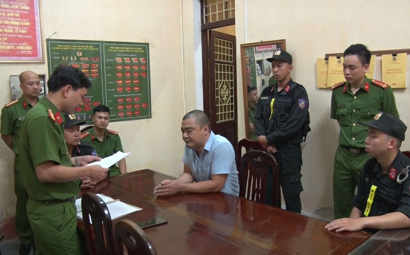 Trưởng Đài hóa thân hoàn vũ ở Nam Định vừa bị bắt là “ông trùm”, chủ mưu cưỡng đoạt tiền hỏa táng?