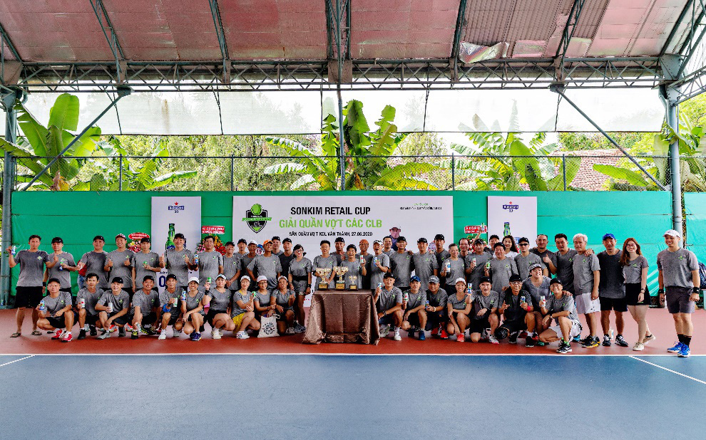 Sơn Kim Retail tổ chức giải quần vợt dành cho doanh nhân
