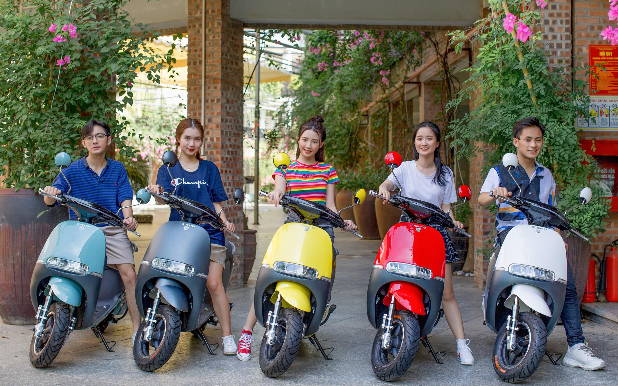Dibao Gogo SS - xe máy điện nhỏ gọn và an toàn cho học sinh