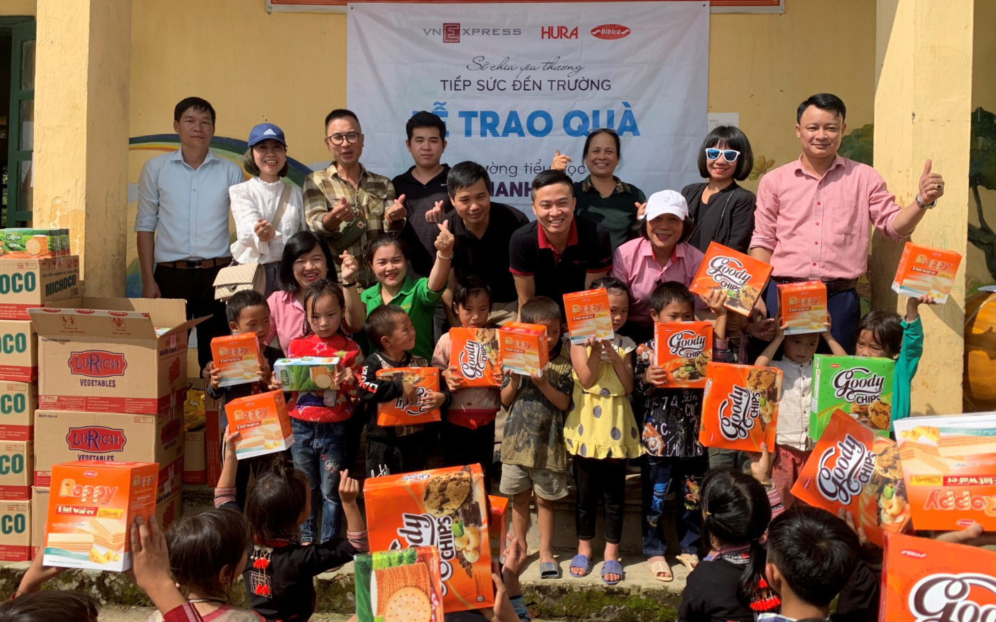 Bibica tri ân khách hàng đã đồng hành cùng chương trình “Hura sẻ chia yêu thương - Tiếp sức đến trường”