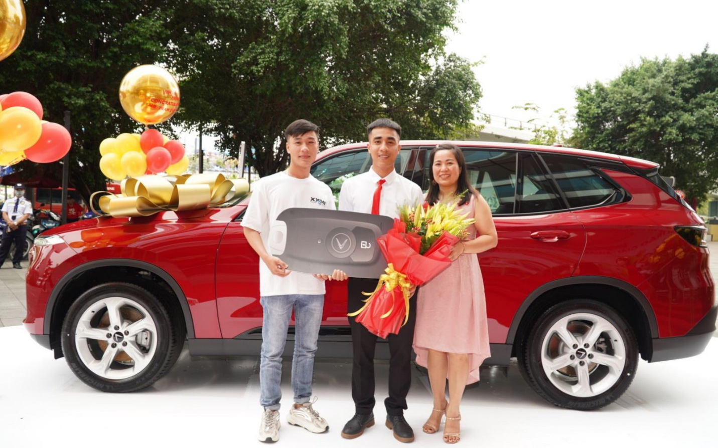 Chiếc xe hơi trị giá 1,5 tỷ đồng theo chương trình bay chất cùng Vietjet đã tìm được chủ nhân