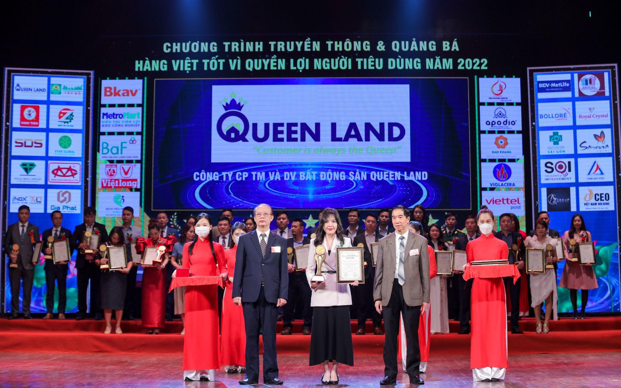 Queen Land - Top 10 Thương hiệu vàng Việt Nam 2022