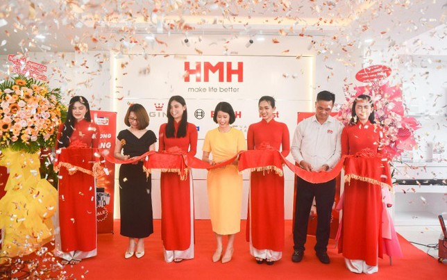 Những hình ảnh ấn tượng tại lễ khai trương showroom của HMH Việt Nam