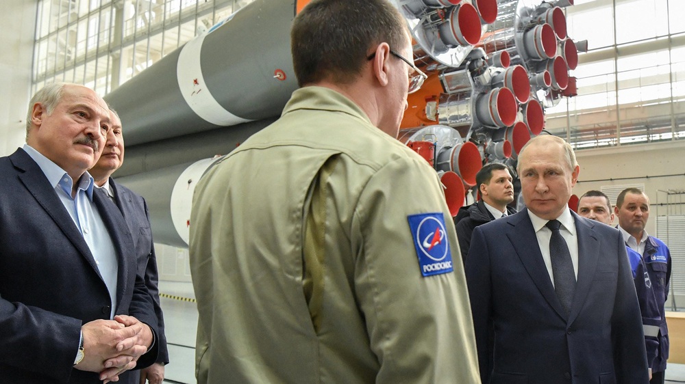 Nga khẳng định vị thế cường quốc vũ trụ: TT Putin tuyên bố Nga sẽ trở lại Mặt Trăng - Ảnh 2.
