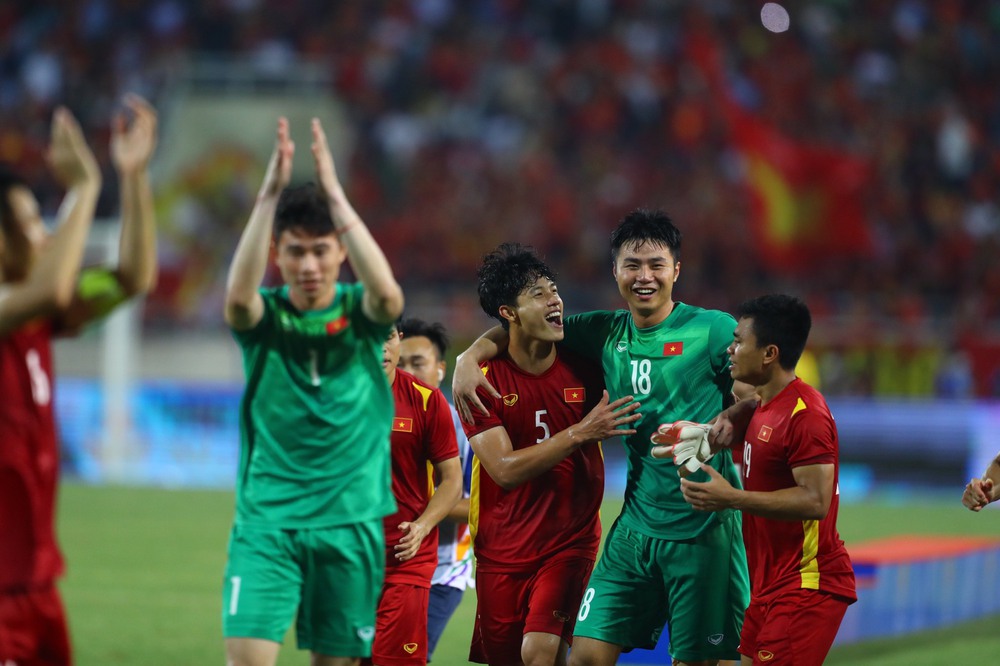 Nhà báo Indonesia: U23 Việt Nam sáng cửa đánh bại cả Thái Lan và Malaysia ở giải châu Á - Ảnh 1.