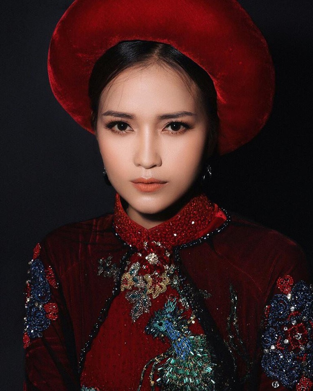 Nhan sắc và gia cảnh của Tân Hoa hậu Hoàn vũ Việt Nam 2022 Nguyễn Thị Ngọc Châu - Ảnh 11.