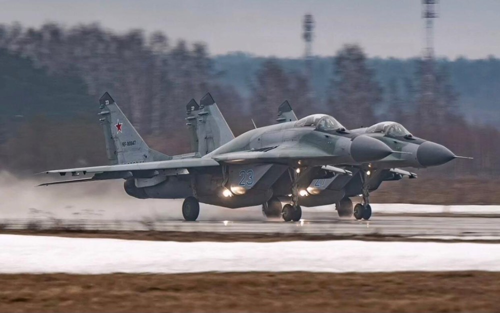 Tiêm kích MiG-29: Máy bay chiến đấu Nga lãnh sứ mệnh đánh bại F-16 Không quân Mỹ - Ảnh 2.
