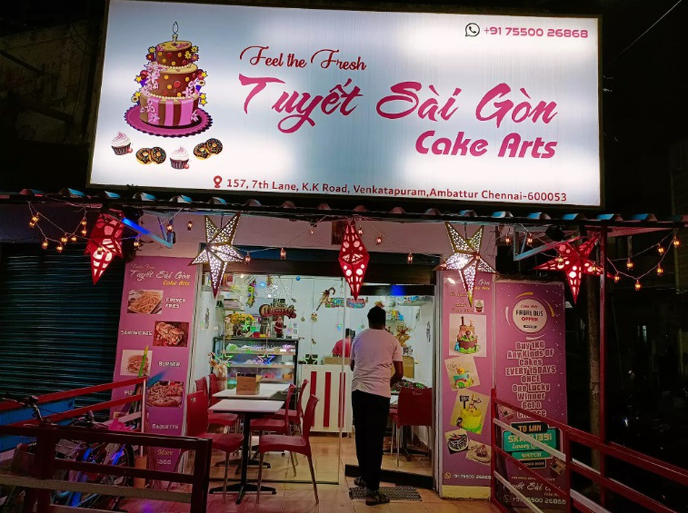 Lấy chồng Ấn Độ 6 năm mới được chung nhà, mẹ Việt mở tiệm bánh lạ hút khách ở Chennai - Ảnh 2.
