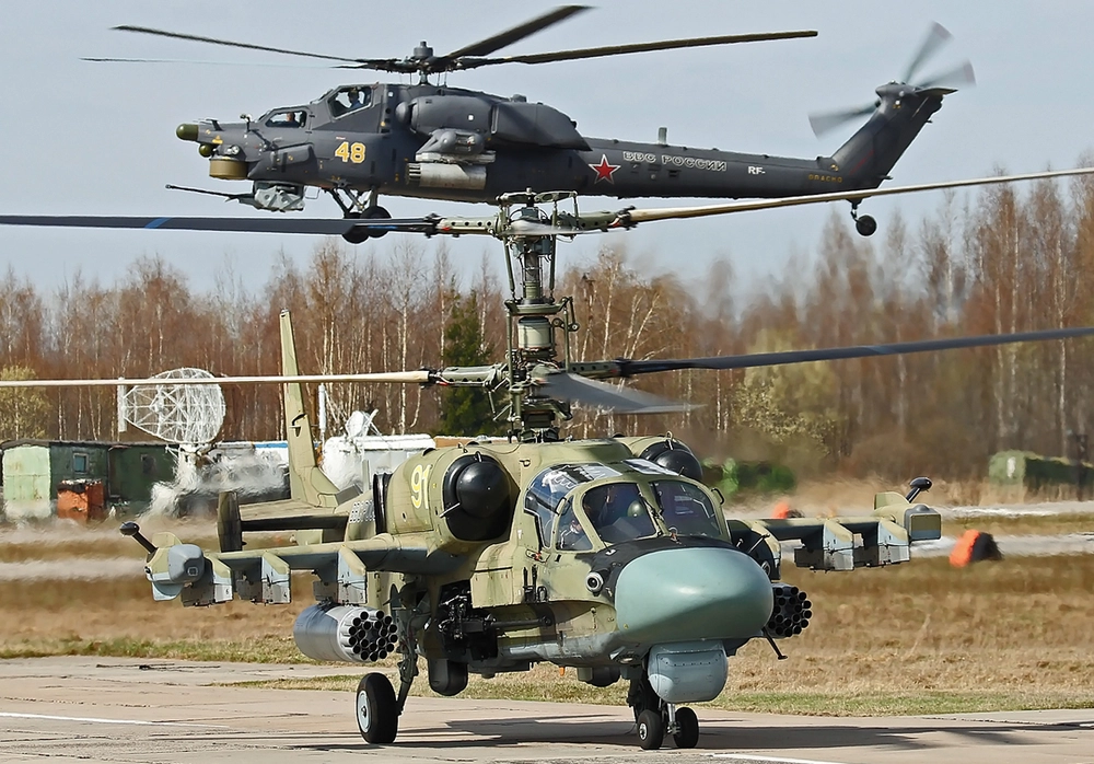 Chuyên gia Nga: Thợ săn đêm Mi-28N và Cá sấu Ka-52 - Mèo nào cắn mỉu nào? - Ảnh 7.