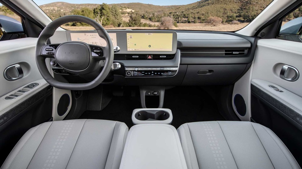 Chấm điểm xe điện Hyundai Ioniq 5 sắp về Việt Nam: Nhiều điểm cao, có 2 vấn đề chưa tốt - Ảnh 4.