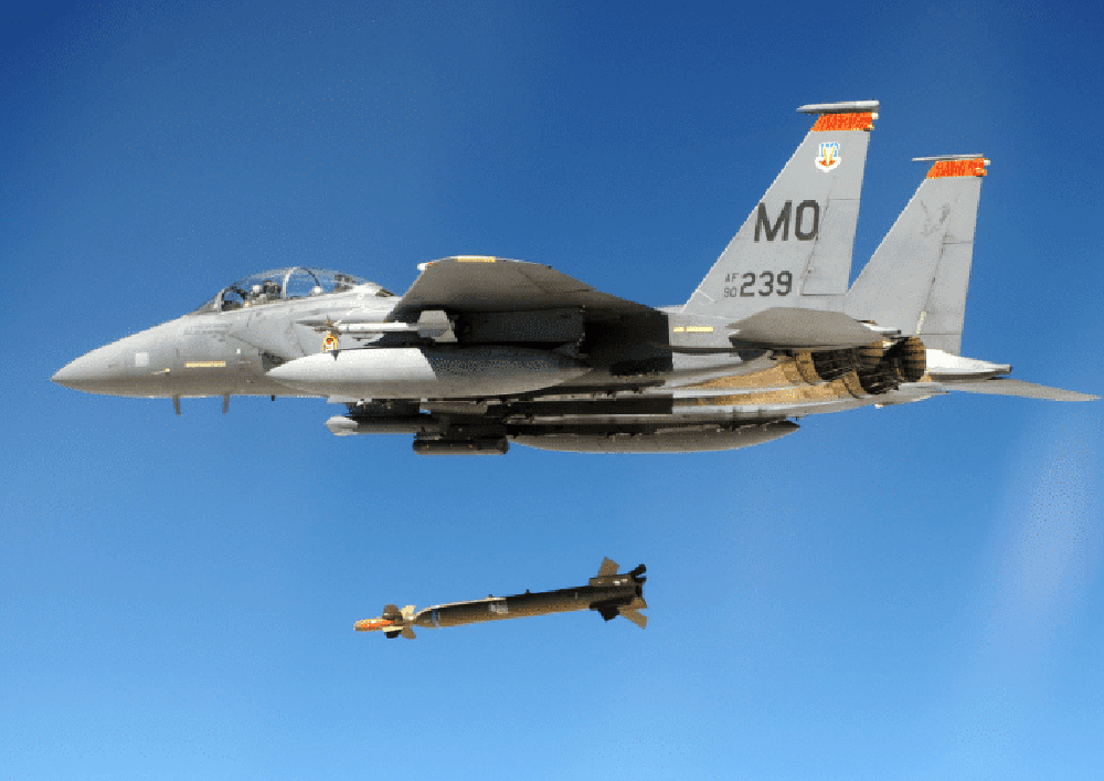Đội đặc nhiệm Mỹ bị bao vây nguy ngập, tiêm kích F-15 lập tức giải cứu: Vô tiền khoáng hậu - Ảnh 6.