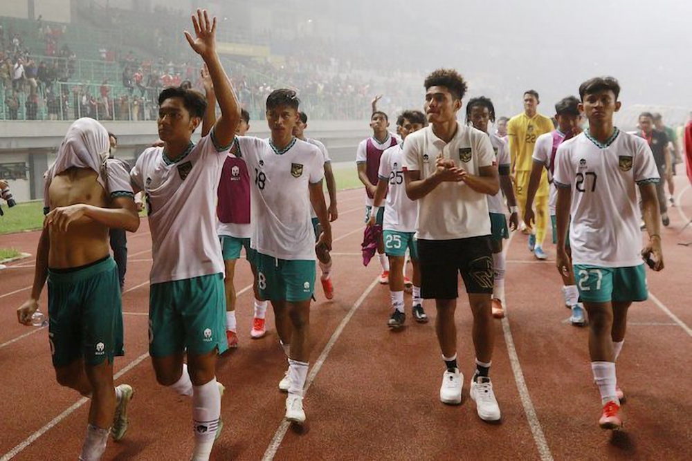 “LĐBĐ Indonesia khó rời khỏi AFF, thật sai lầm khi chỉ trích U19 Việt Nam và Thái Lan” - Ảnh 2.