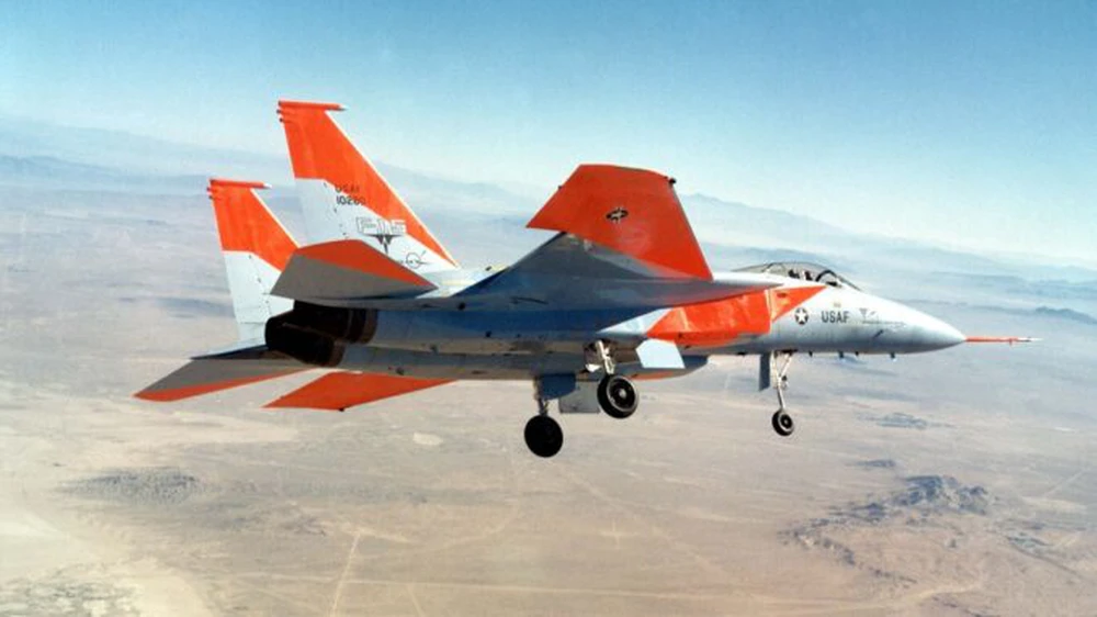 Tiêm kích F-15: 104 lần bắn hạ kẻ thù, chưa một lần bị tiêu diệt - “Quái kiệt” bầu trời! - Ảnh 1.