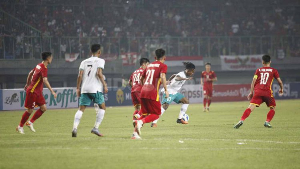 Để Indonesia cầm chân, U19 Việt Nam gặp thêm áp lực từ Thái Lan ở bảng đấu tử thần - Ảnh 1.