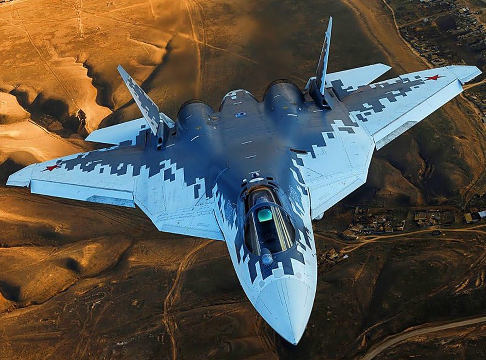 Máy bay chiến đấu Su-57 trang bị tên lửa mới: Sức mạnh thực sự đến đâu? - Ảnh 1.