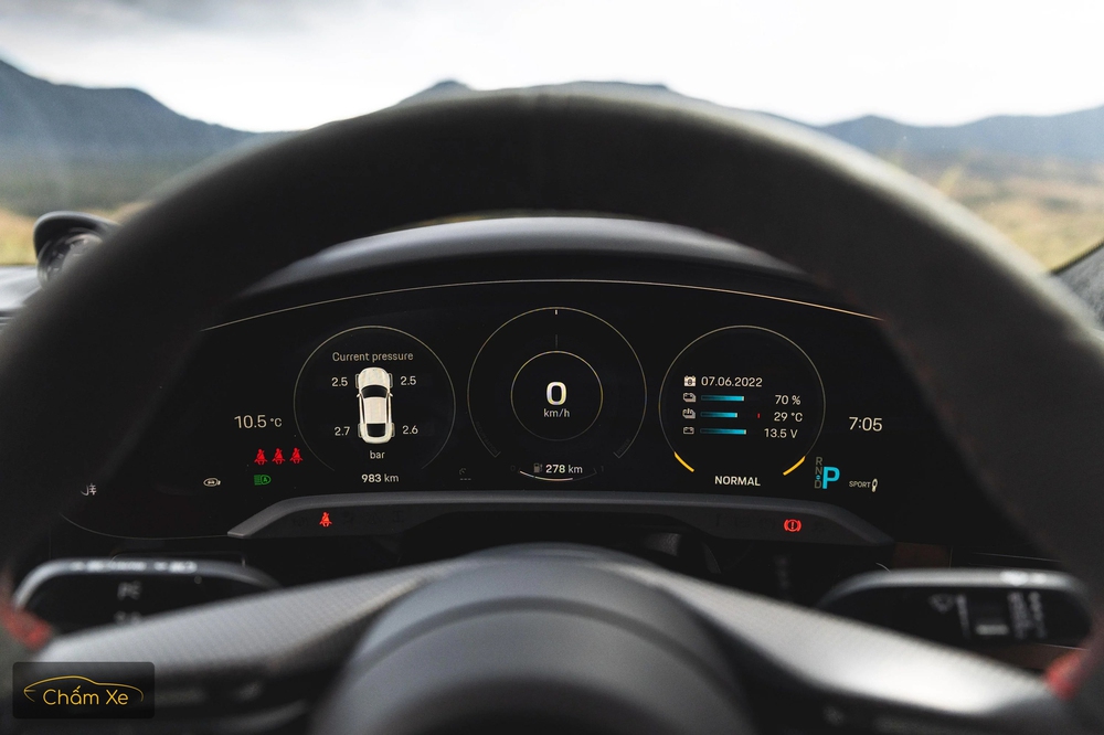 Chấm điểm Porsche Taycan: Đầy pin đi gần 500km, 1 tùy chọn có thể gây hoa mắt - Ảnh 6.