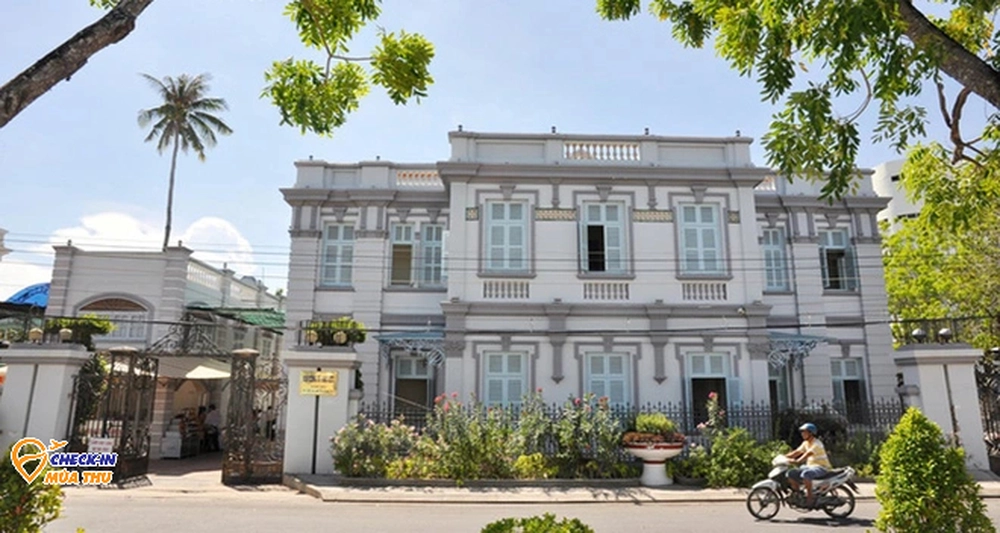 Ở Bạc Liêu có một nhà hát kiến trúc vô cùng đặc biệt, lấy cảm hứng từ biểu tượng người Việt Nam - Ảnh 6.