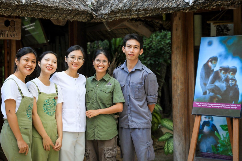 Theo chân mẹ voọc và thợ lặn lên rừng, xuống biển ở Six Senses Ninh Van Bay - Ảnh 7. Theo chân mẹ voọc và thợ lặn lên rừng, xuống biển ở Six Senses Ninh Van Bay - Ảnh 7.