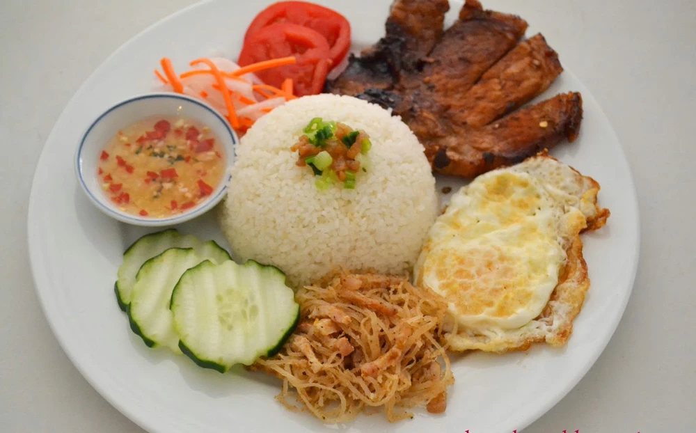 Chàng Tây gợi ý danh sách 6 món Việt Nam nhất định phải thử: Có 2 món không phải ăn cũng dám ăn  - Ảnh 4.