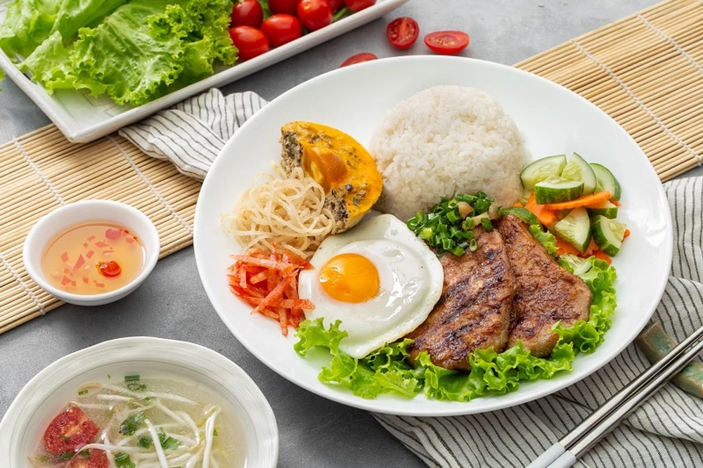Du khách người Áo liệt kê 8 món ăn Việt yêu thích nhất: 1 món lọt top 3 những món ngon nhất thế giới từ gạo - Ảnh 5.