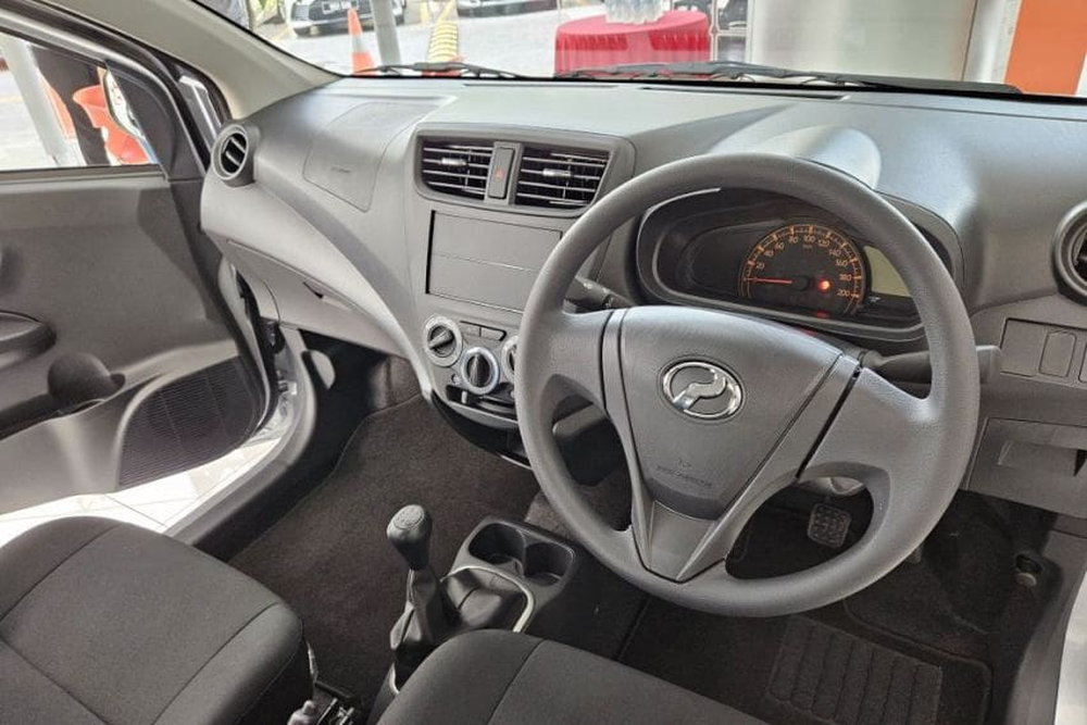 Người anh em của Toyota Wigo ra mắt, giá siêu rẻ, chỉ 113 triệu đồng - Ảnh 4.