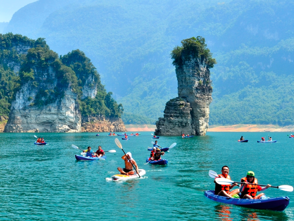 Phát hiện một Vịnh Hạ Long trên cạn ở vùng núi phía Bắc Việt Nam, du khách nhận xét có khung cảnh sơn thủy hữu tình - Ảnh 3.