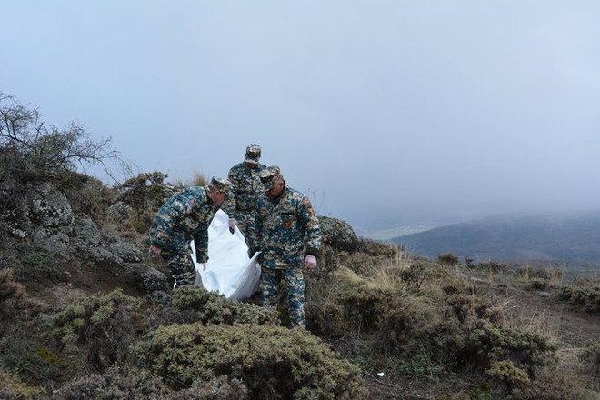 Báo Pháp: Xung đột Karabakh - TT Nga Putin thu phục Armenia mà không cần nổ 1 phát súng? - Ảnh 9.