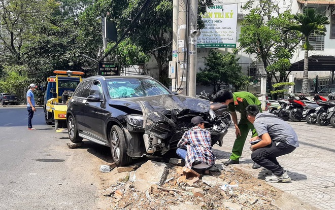 Nữ tiếp viên hàng không xinh đẹp bị xe Mercedes tông: Một lời hỏi thăm cũng không... - Ảnh 1.