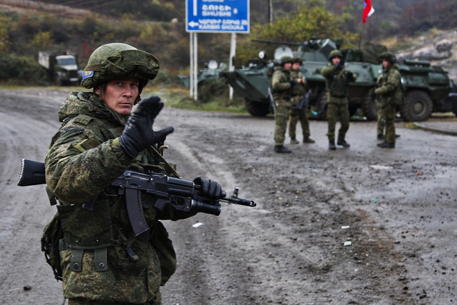Báo Mỹ nể sợ mưu lược của TT Putin: Không cần súng đạn vẫn thắng lớn ở Nagorno-Karabakh - Ảnh 1.