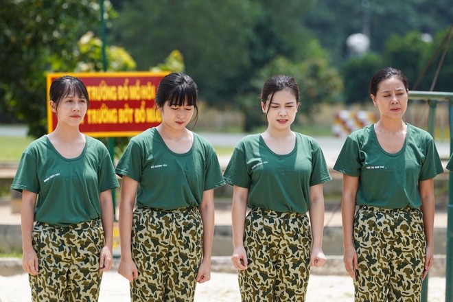 Nam Thư xúc động khi được Lý Nhã Kỳ và dàn sao Việt bất ngờ mừng sinh nhật - Ảnh 6.