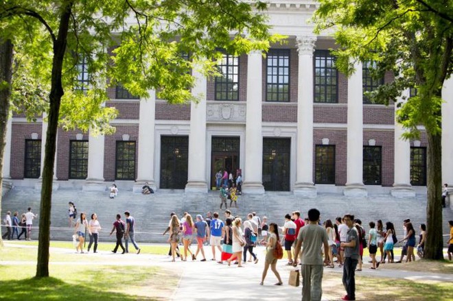 Được khuyên đến thư viện lúc 4h30 sáng, người đàn ông phát hiện bí mật lớn của trường đại học Harvard - Ảnh 4.