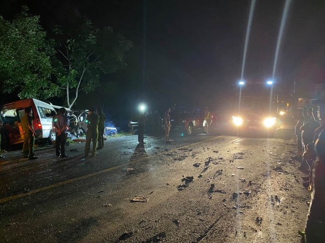 Tai nạn nghiêm trọng làm 8 người tử vong, nhiều người bị thương ở Bình Thuận: Tốc độ 2 xe là bao nhiêu? - Ảnh 5.