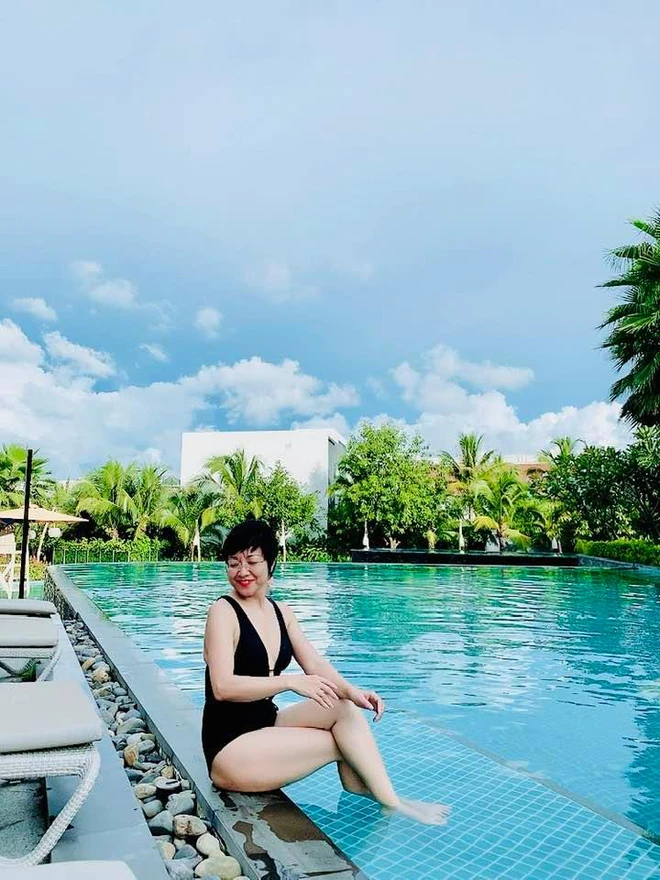 Hình ảnh bikini hiếm hoi của MC Thảo Vân - Ảnh 2.