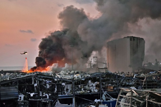 Tiết lộ tin mới gây sốc về vụ nổ kinh hoàng ở Beirut: Thế giới rúng động - Ảnh 1.