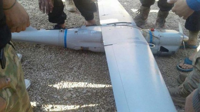 Từ tin phiến quân liên tiếp hạ gục 2 UAV, lộ diện bãi thử vũ khí mật của QĐ Nga ở Syria? - Ảnh 1.