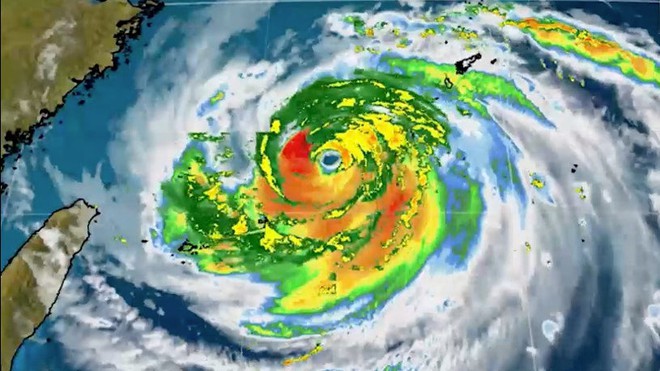 Siêu bão mạnh nhất lưu vực Tây Thái Bình Dương xuất hiện: 4 quốc gia nào có khả năng hứng chịu? - Ảnh 2.