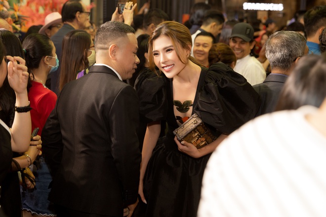 Thúy Diễm nổi bật tại sự kiện, khen phim mới của Bình Minh - Ảnh 5.